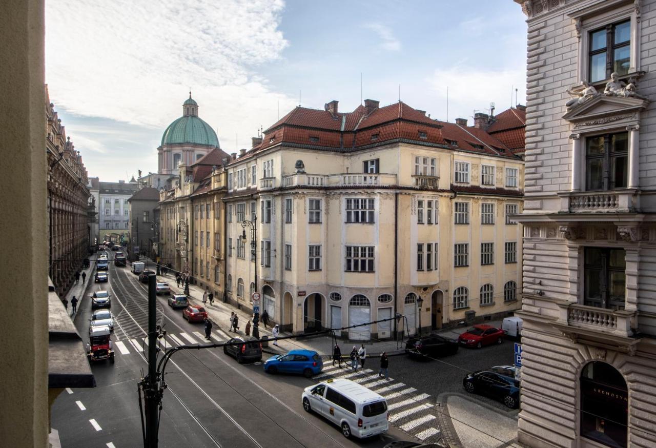 Autentic Apartments Platnerska Prague Luaran gambar